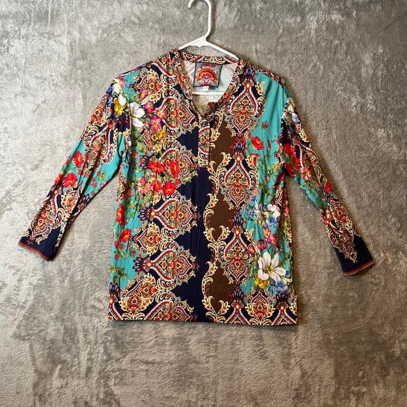 Johnny Was Indi Flower Henley Tee Size‎ XXS Floral Whimsical - Picture 1 of 6